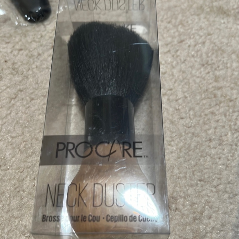 Procare neck duster